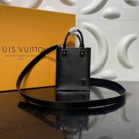 Louis Vuitton新款女包 M69575 路易威登Petit Sac Plat手袋 LV手机包手提肩背斜挎包  ydh4183