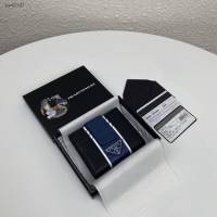 prada卡包 普拉達專櫃最新爆款 Saffiano皮革卡片夾 2MC063 prada爆款男士卡包  pyd2147