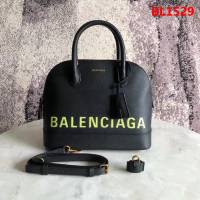 BALENCIAG巴黎世家 新款貝殼包 手提肩背斜挎包  BL1529