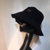 Dior爆款女士帽子 迪奧CD皮標漁夫帽遮陽帽  mm1251