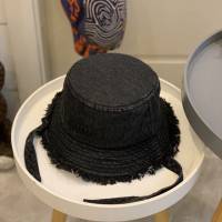 Burberry男女同款帽子 巴寶莉新款重工洗水牛仔加防風繩漁夫帽遮陽帽  mm1649