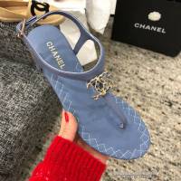 CHANEL香奈兒 19ssarrival 簡約時尚 超美夾腳款 大雙C五金logo 小羊皮材質 原單真皮大底 時尚百搭款 女士凉鞋  dsX2491