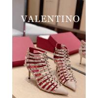 Valentino專櫃原版華倫天奴春夏新款經典五金裝飾女士高跟涼鞋 dx2941