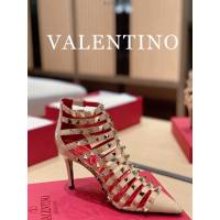 Valentino專櫃原版華倫天奴春夏新款經典五金裝飾女士高跟涼鞋 dx2946