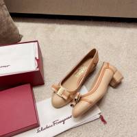 Ferragamo專櫃款女鞋 菲拉格慕高品質新版蝴蝶結VARA單鞋 dx3611