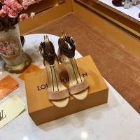 LV路易威登 頂級版本 巴黎代購款 2019最新單鞋 漆皮羊皮 新款 女高跟涼鞋  ljl1137