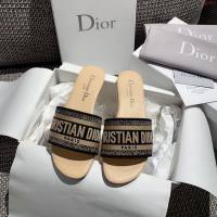 DIOR女鞋 迪奧2021專櫃新款磨砂新大底涼拖 Dior一字型刺繡平拖  naq1492