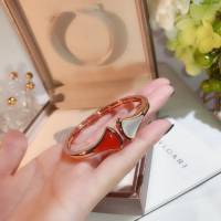 Bvlgari飾品 寶格麗紅白扇形手鐲 寶格麗珠寶diva系列小裙子玫瑰金手環  zgbq3066