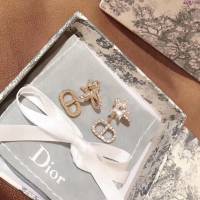 Dior飾品 迪奧經典熱銷款星星CD耳釘  zgd1019