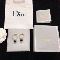 Dior飾品 迪奧經典熱銷款星星CD耳釘  zgd1037