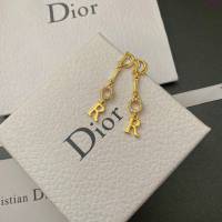 Dior飾品 迪奧經典熱銷款新款鑲嵌鑽耳環  zgd1039