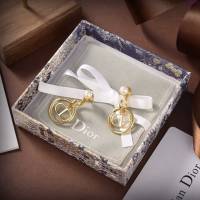 Dior飾品 迪奧經典熱銷款耳釘 2021新款DIOR迪奧字母耳環  zgd1307