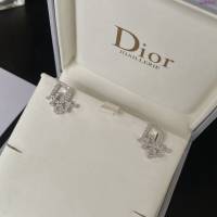 Dior飾品 迪奧經典熱銷款字母簡約耳釘耳環  zgd1313