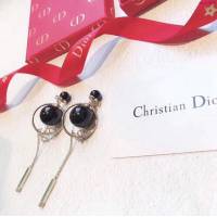 Dior飾品 迪奧經典熱銷款CD大小珠流蘇s925純銀針耳釘耳環  zgd1436