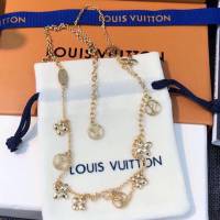 Louis Vuitton新款飾品 路易威登Idylle Blossom鎖骨鏈 LV四葉草鏤空項鏈  zglv2060
