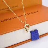 Louis Vuitton新款飾品 路易威登字母P項鏈 LV簡約字母金色可調節鎖骨鏈  zglv2218
