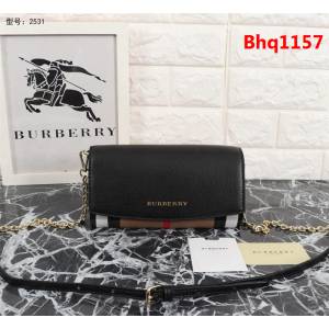 BURBERRY巴寶莉 專櫃品質 博柏利Horseferry 格紋拼皮革錢夾 可作為小型手袋單獨使用 2531  Bhq1157