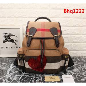 BURBERRY巴寶莉 時裝秀主打配飾 Canvas格紋雙肩包 391222  Bhq1222