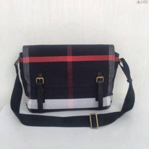 Burberry專櫃新款男包 巴寶莉男士大號麻料郵差包單肩斜挎包  db1052