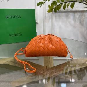 Bottega veneta高端女包 98061 寶緹嘉升級版小號編織雲朵包 BV經典款純手工編織羔羊皮女包  gxz1178