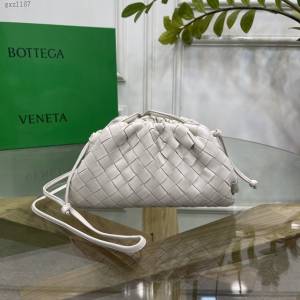 Bottega veneta高端女包 98061 寶緹嘉升級版小號編織雲朵包 BV經典款純手工編織羔羊皮女包  gxz1187