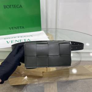 Bottega veneta高端女包 KF0015原野綠色 寶緹嘉CAEESTTE腰包 BV經典款手工編織手包腰包胸包斜挎包  gxz1206