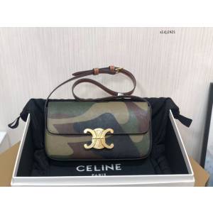 Celine專櫃2022新款Triomphe Shoulder Bag 194143 賽琳最新款凱旋門腋下包 sldj2421