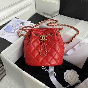 Chanel女包 香奈兒專櫃最新款水桶包 Chanel復古抽繩紐扣包 AS2057  djc4213
