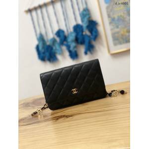 Chanel專櫃2022p新款空姐包 81225白 香奈兒羊皮瑪瑙五金空姐包 djc4601