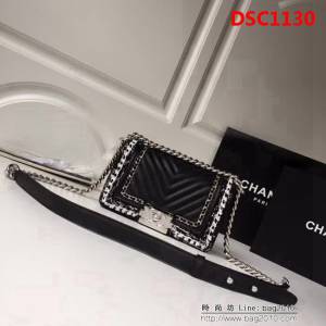 香奈兒CHANEL Leboy小牛皮編織鏈條包 DSC1130