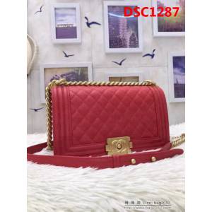 香奈兒CHANEL 2018秋冬爆款leboy系列67086菱格細球紋單肩斜挎鏈條包 DSC1287