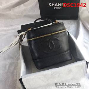 香奈兒CHANEL 21699 2018秋冬新款時尚化妝包可肩背手提 DSC1942