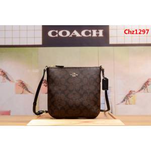 COACH蔻馳 原單正品 35940 新款 頭層牛皮斜挎小包  Chz1297