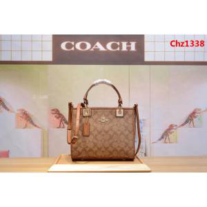 COACH蔻馳 57568 最新款 小號戴妃方包 客供pvc搭配頭層牛皮 手提斜挎包  Chz1338