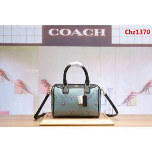 COACH蔻馳 29557新款鯊魚 火烈鳥波士頓系列 枕頭包 手提斜挎包  Chz1370