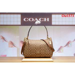 COACH蔻馳 女包 新款女士新月包 28967 可單肩 手提 斜挎  Chz1573