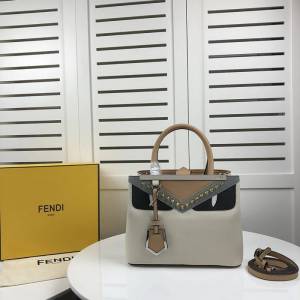 FENDI芬迪 PETITE 2JOURS精美小牛皮托特包 雙提手包  fd1378