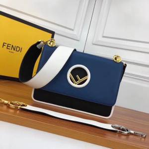 FENDI芬迪 大號fendi KAN I手袋 飾以最新FENDI F LOGO 可斜背或手拿 8809  fd1426