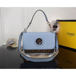 FENDI芬迪 最新系列 Kan I款0999 牛皮 秋冬最新五金扣 FENDI F LOGO  fd1482