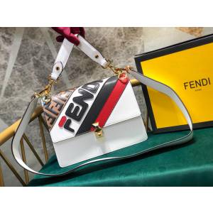 FENDI芬迪 最新FENDI MANIA系列 撞色皮搭配 壓雙F拼接 手提肩背包 F2212#大號  fd1732