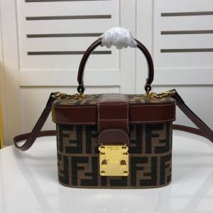 FENDI芬迪 原單品質Fendi超火的vintage老花箱子 中古界限量版 經典色老花 F0810   fd1786