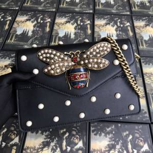 Gucci包 古馳女包 453778黑全皮 原單Gucci鏈條斜挎包  gudj1237