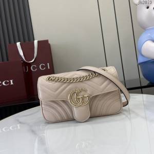 Gucci專櫃古馳最新款Marmont系列絎縫迷你手袋原廠皮鏈條女士挎包 jh2073型號：446744