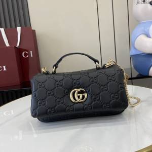 Gucci專櫃古馳最新款Milano系列迷你肩背包女士手提包 jh2388型號：806017