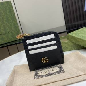 Gucci專櫃古馳最新款Marmont系列卡包零錢包卡夾 jh2464型號：739497
