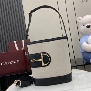 Gucci專櫃古馳2025春夏系列最新款水桶包手提單肩斜挎女包 jh2621型號：833660