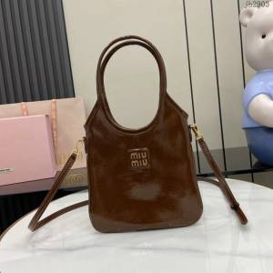 MIU MIU專櫃繆繆最新款迷你托特包手提肩背女包 jh2903型號：5BA281