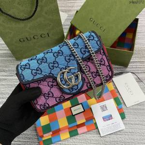 Gucci經典百搭女包 古馳GG Marmont Mini女包 Gucci全皮鏈條迷你小挎包 476433  ydg3272