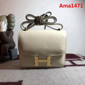 HERMES愛馬仕 空姐包 constance 奶昔白 EPSOM 18cm 金扣扣 銀扣扣 蠟線縫製 單肩斜挎包  Ama1471