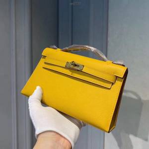 Hermes女包 愛馬仕Kelly pochette一代手包 原廠epsom皮 琥珀黃/金扣 手工蠟線 Hermes手提女包  am1733